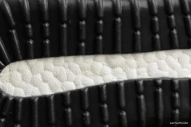 Cblack Black 750 Yeezy Triple Boost Adidas BB1839 0808